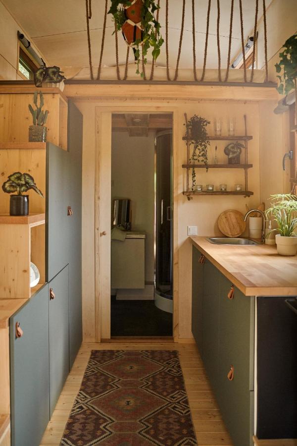 Tiny House Örebro Buitenkant foto